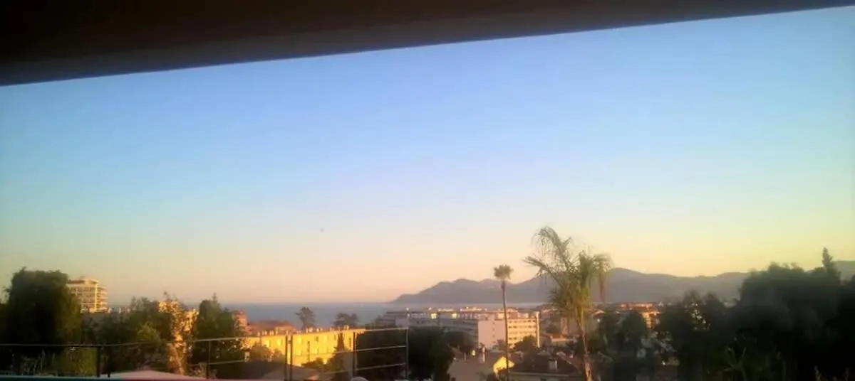 Daire B002 - Superbe Appartement Avec Vue Mer Et Piscine Cannes