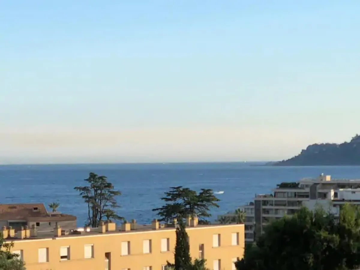 Daire B002 - Superbe Appartement Avec Vue Mer Et Piscine Cannes